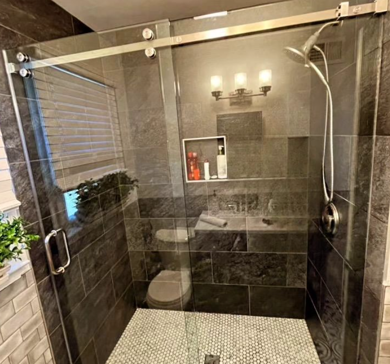 Atlanta Sliding Shower Doors